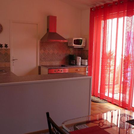 Bed and Breakfast Au Mas Du Soleil Senouillac Exterior foto